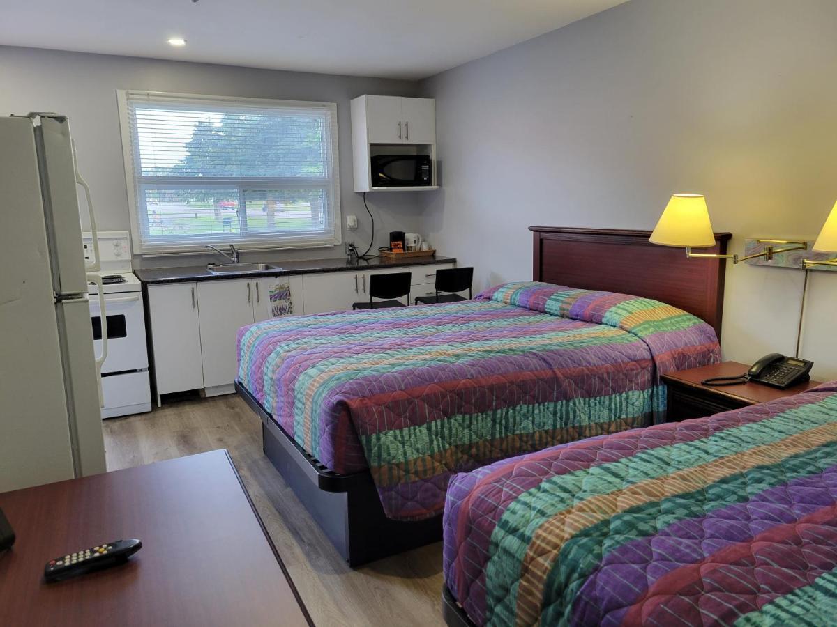 Knights Inn Cobourg Εξωτερικό φωτογραφία