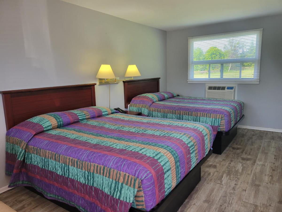 Knights Inn Cobourg Εξωτερικό φωτογραφία